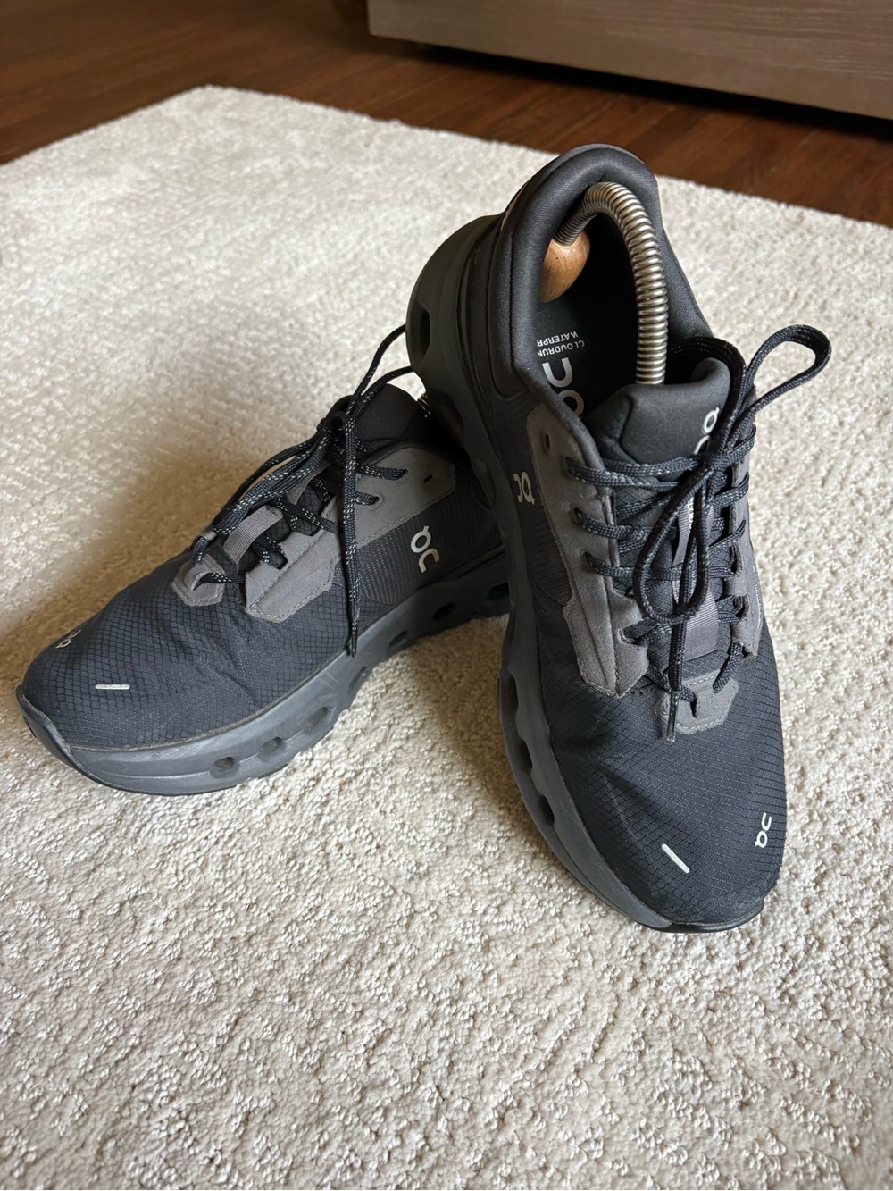 On Cloud Cloudrunner Waterproof Running Shoes All Black Eclipse Women's Size 9